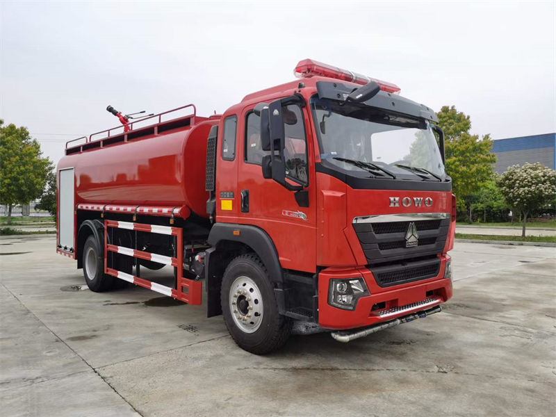 重汽豪沃G5X消防灑水車