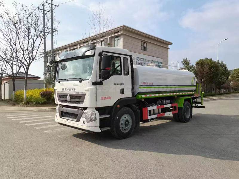 重汽豪沃TX灑水車
