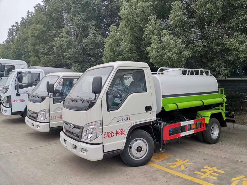福田小卡2灑水車