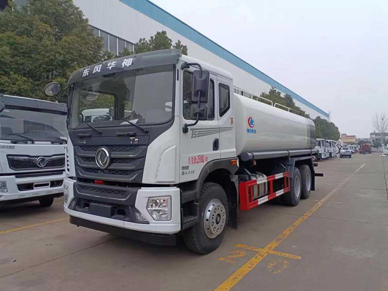 東風T5后八輪灑水車