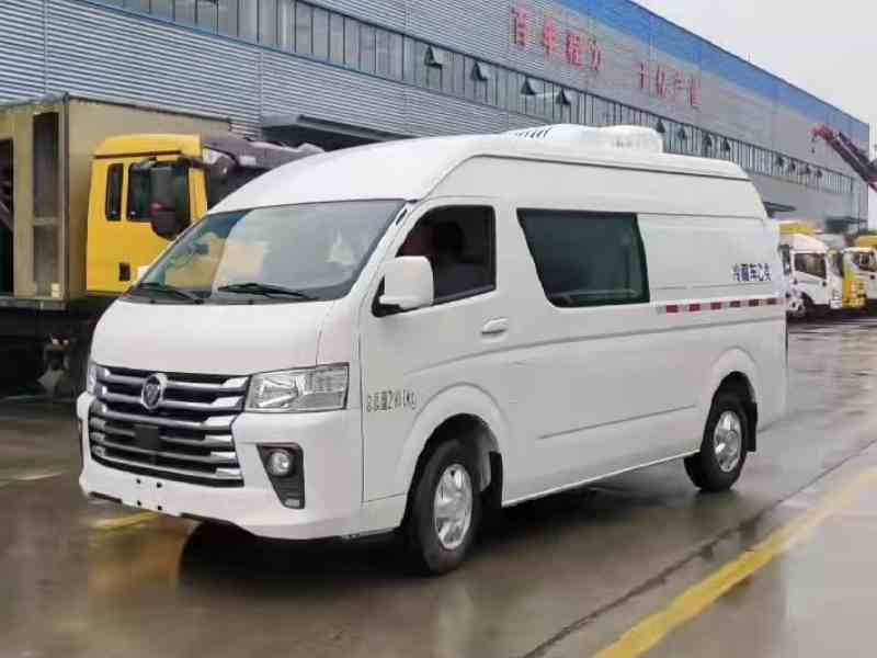 福田G9雙排座面包冷藏車