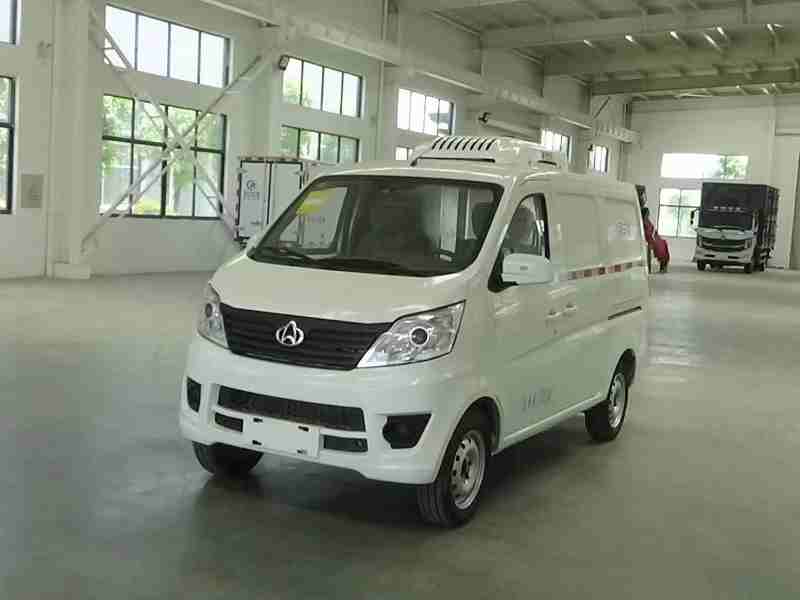 長安星五面包冷藏車